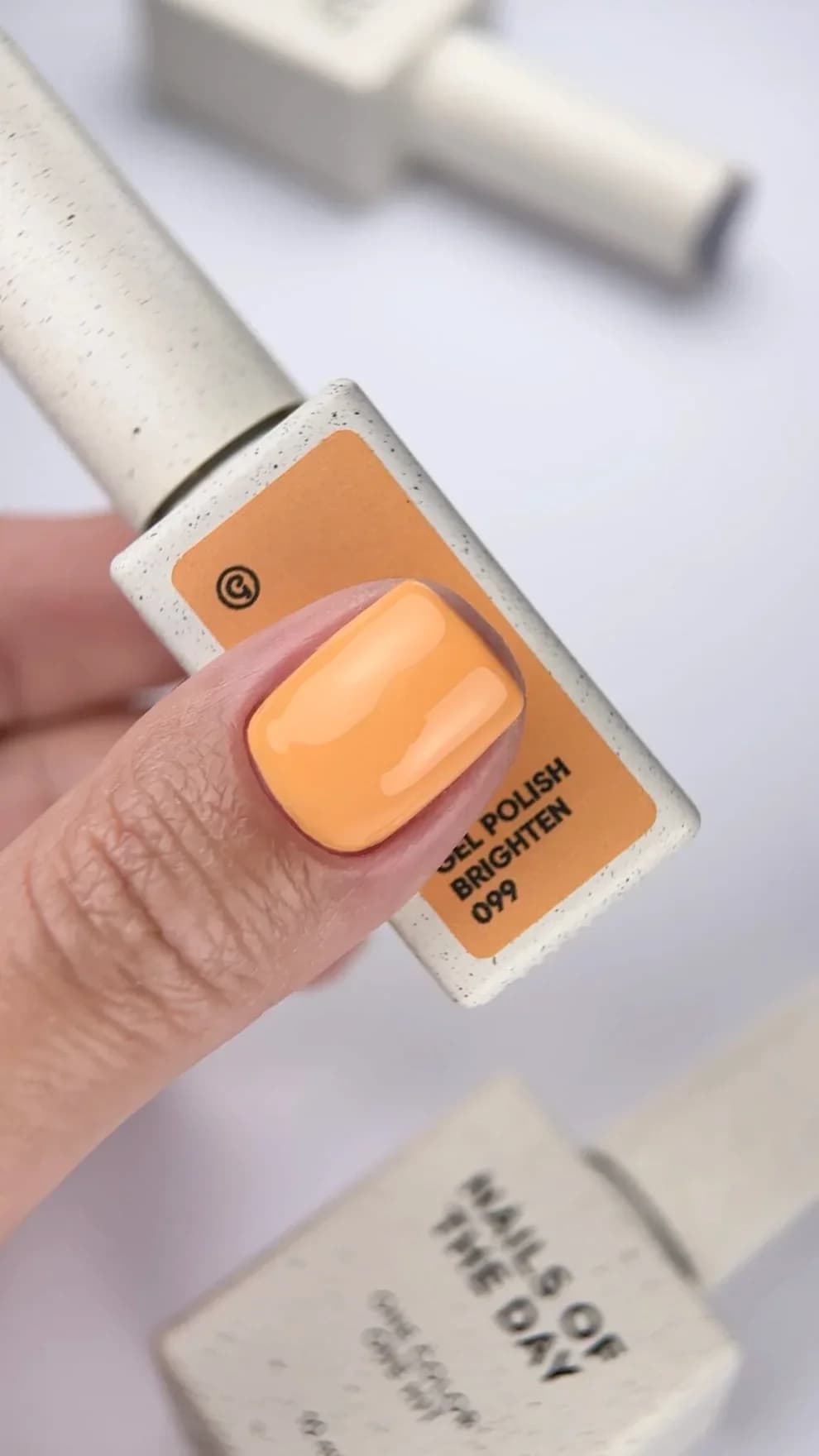 NOTD - Gel Polish Brighten 099, 10 ml image 3