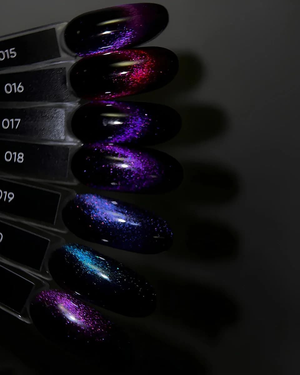DARK - Gel lak Mačje Oko 17, 6 ml